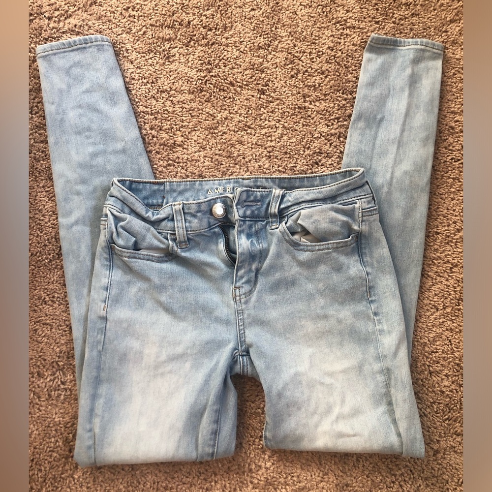 Light Wash AE Jeggings